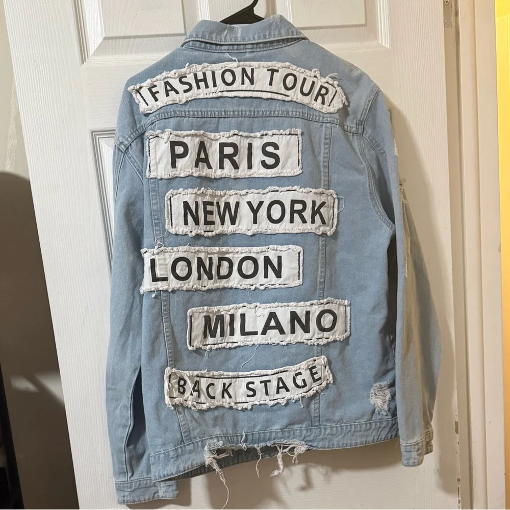 2x distressed Denim Jacket with City Patches - Picture 1 of 5